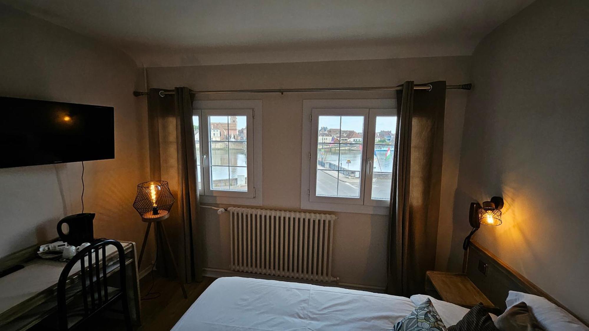 Auberge De La Marine Лон Экстерьер фото